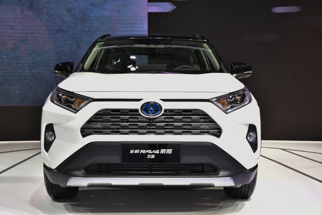 कॉम्पैक्ट RAV4 टोयोटा पेट्रोल एसयूवी 2.0L 2.5L इंजन FWD AWD 5 सीट