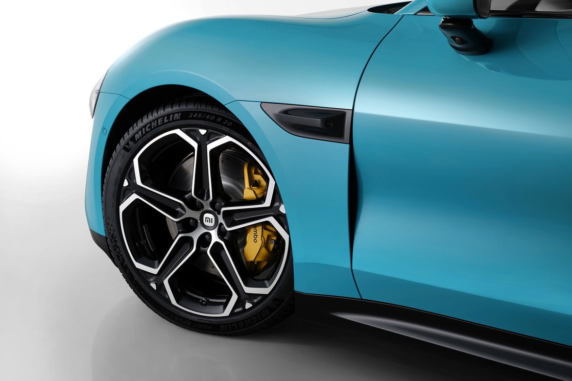 Xiaomi SU7 सेडान AWD इलेक्ट्रिक कार EV 800km 101kWh PS 495kw/838nm R19 चार पहिया ड्राइव मैक्स एलएचडी परिष्कृत कार