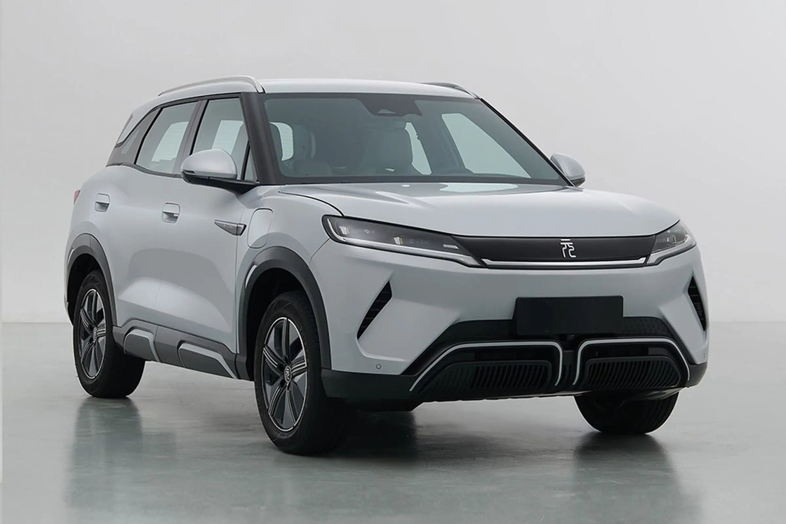2WD BYD इलेक्ट्रिक कार युआन अप EV 301 किमी / 401 किमी 5 दरवाजे 5 सीटें छोटी एसयूवी