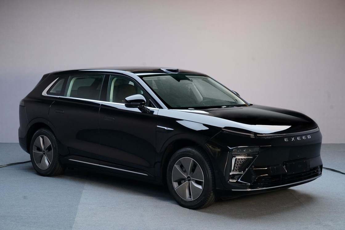 EXEED ET Chery इलेक्ट्रिक वाहन 245KW 650Nm टॉर्क लक्जरी और टिकाऊ सवारी के लिए
