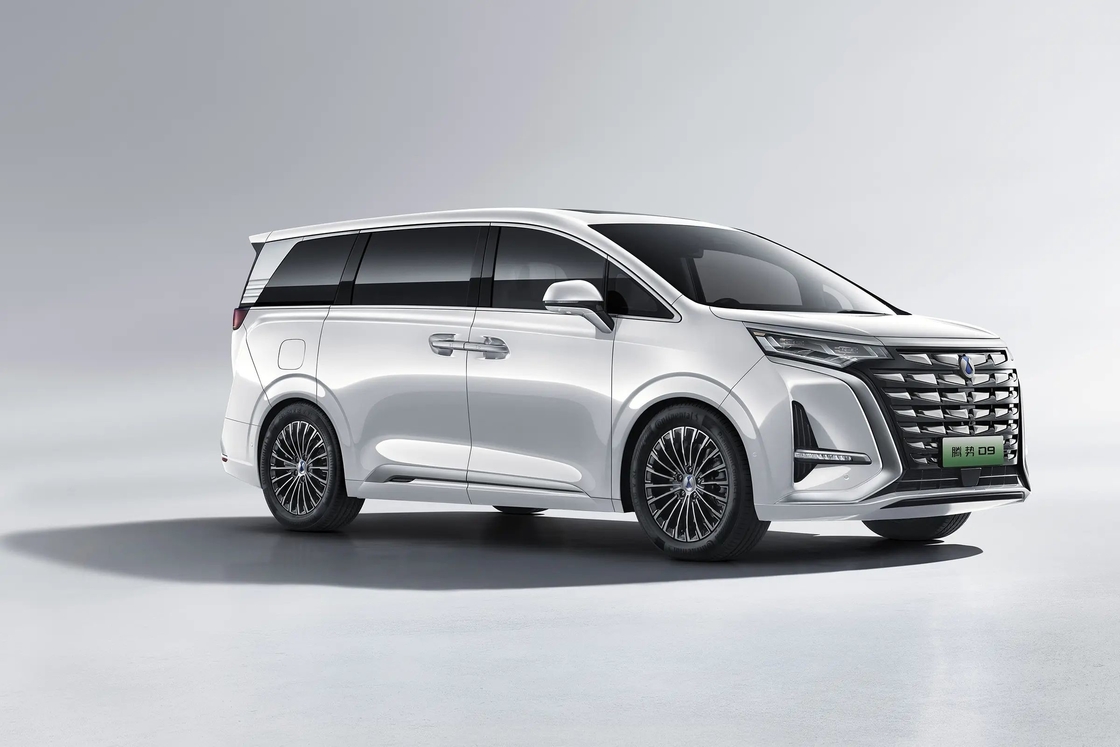 BYD इलेक्ट्रिक कार टेंगशी D9 के साथ लक्जरी और प्रदर्शन के अगले स्तर की खोज करें