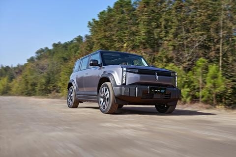 150 किमी/घंटा बाएं स्टीयरिंग चेरी इलेक्ट्रिक कार iCAR 03 आरामदायक सवारी अनुभव के साथ