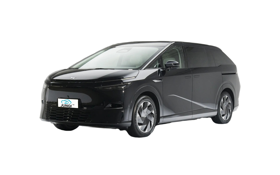 2024 Xpeng X9 702 अल्ट्रा लॉन्ग रेंज प्रो/मैक्स एडिशन EV 7-सीटर एमपीवी 320hp के साथ नई कार एफडब्ल्यूडी यूरो VI Xpeng X9 From ChinaV