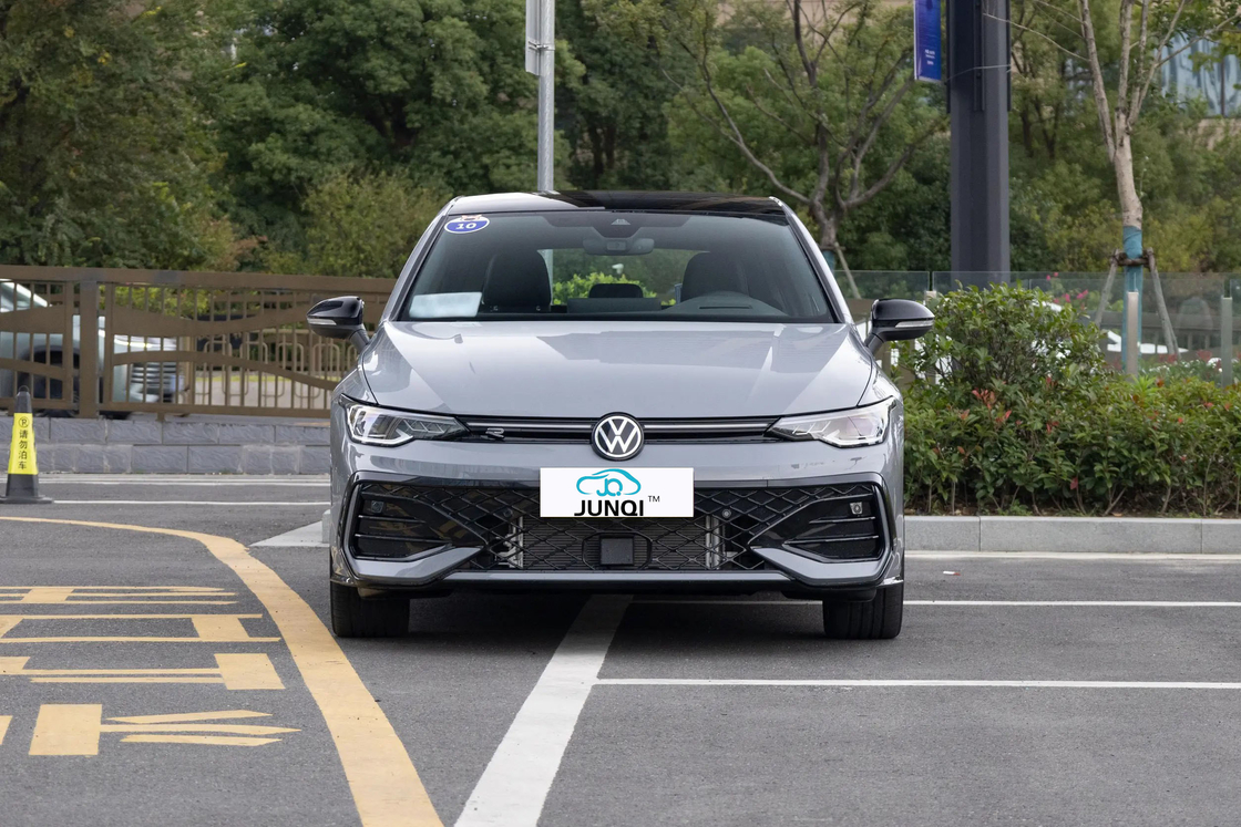 गर्म बिक्री सस्ता चीन कार 2023 वोक्सवैगन गोल्फ8 380 TSI DSG GTI गैसोलीन सेडान प्रयुक्त कारें