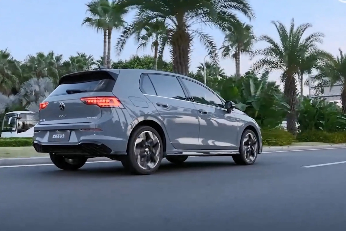 गर्म बिक्री सस्ता चीन कार 2023 वोक्सवैगन गोल्फ8 380 TSI DSG GTI गैसोलीन सेडान प्रयुक्त कारें