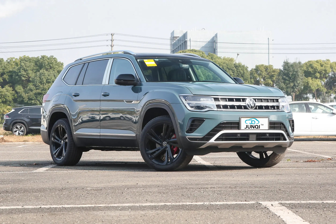 चीन कार वोक्सवैगन टूरॉन 2.5T-A/MT-530 4WD फ्लैगशिप संस्करण 7-सीटर लार्ज स्पेस एसयूवी